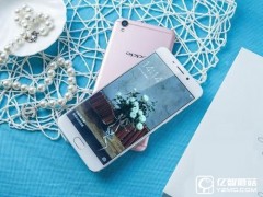 OPPO R9和魅藍(lán)E區(qū)別對(duì)比評(píng)測(cè)