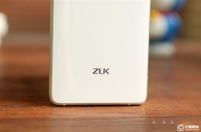 ZUK Z2 Pro旗艦版深度評測：0.05mm全球最窄黑邊！