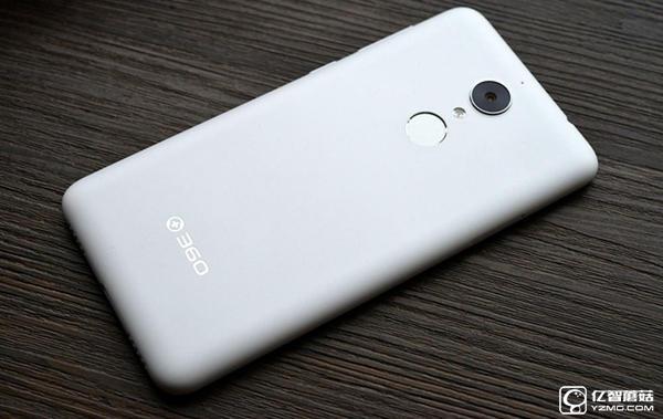 360手機(jī)N4/魅藍(lán)Note 3比照評測